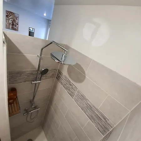 Jacuzzi Privatif Des Catalans Marsiglia